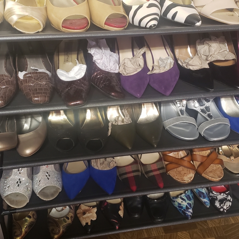 Shoes - Picture 4 of 5
